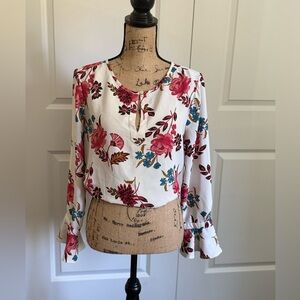 LOFT- EUC-gorgeous, white, floral blouse with bell sleeves and keyhole neckline